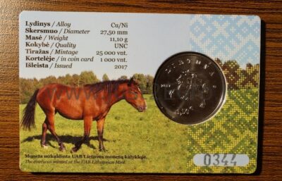 1.5 euro moneta zemaitukui ir skalikui korteleje 1 1.5 euros coin card 2017 Lithuania – the Lithuanian Hound and Žemaitukas